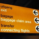 Bewegwijzering Schiphol door Benno Wissing