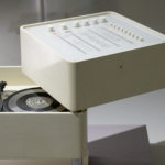 Mannen, vrouwen en hun apparaten in Design Museum Den Bosch door Ben Nienhuis (19)