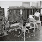 De ‘ARRA’, Amsterdam, 1952. Collectie IISG. Foto door Ben van Meerendonk, CC BY-SA 2,0, via Wikimedia Commons