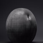 Lucio Fontana, Concetto spaziale, 1955-1960. Fotografie Erik & Petra Hesmerg, collectie DMDB