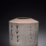 Lucio Fontana, Concetto spaziale, ca. 1958. Fotografie Erik & Petra Hesmerg, collectie DMDB