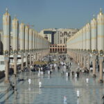 Uitvouwbare parasols voor het buitenplein van Al-Masjid al Nabawi (de Moskee van de Profeet) in Medina, ontworpen in 2011 door Dr Mahmoud Bodo Rasch. Foto SL Rasch (10)