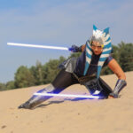 Zelfportret van Lotus (@moon.flower.cos) in een zelfgemaakt kostuum als Ahsoka uit Star Wars.