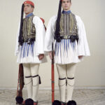 Evzones, Greece uit de serie ‘Empire’ door Charles Fréger, 2005